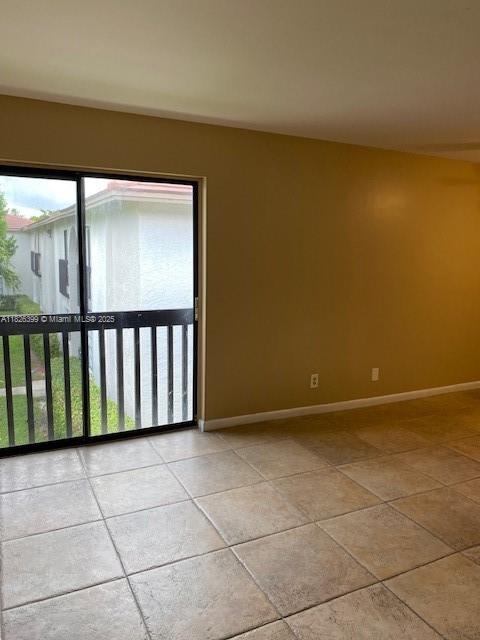 3028 Coral Ridge Dr 216