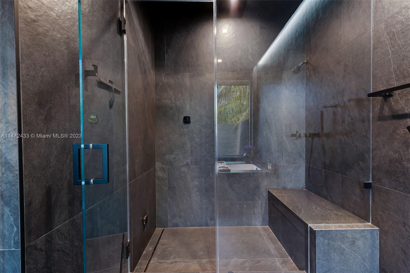 HIGH PINES REV PLAT OF 2N - Residential