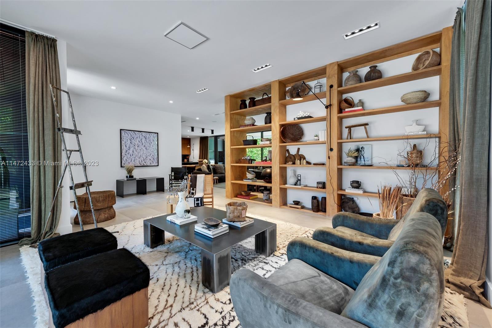 HIGH PINES REV PLAT OF 2N - Residential