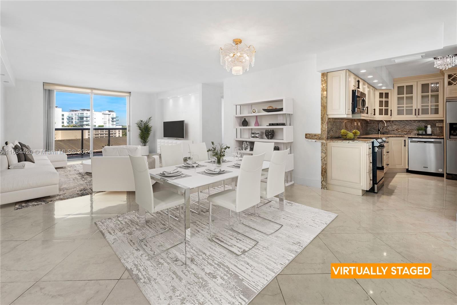 MAISON GRANDE CONDO - Residential