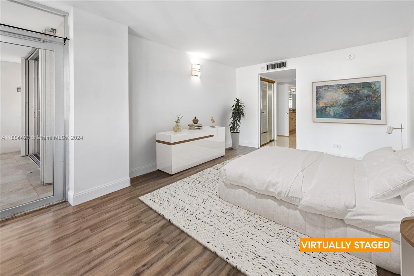 MAISON GRANDE CONDO - Residential