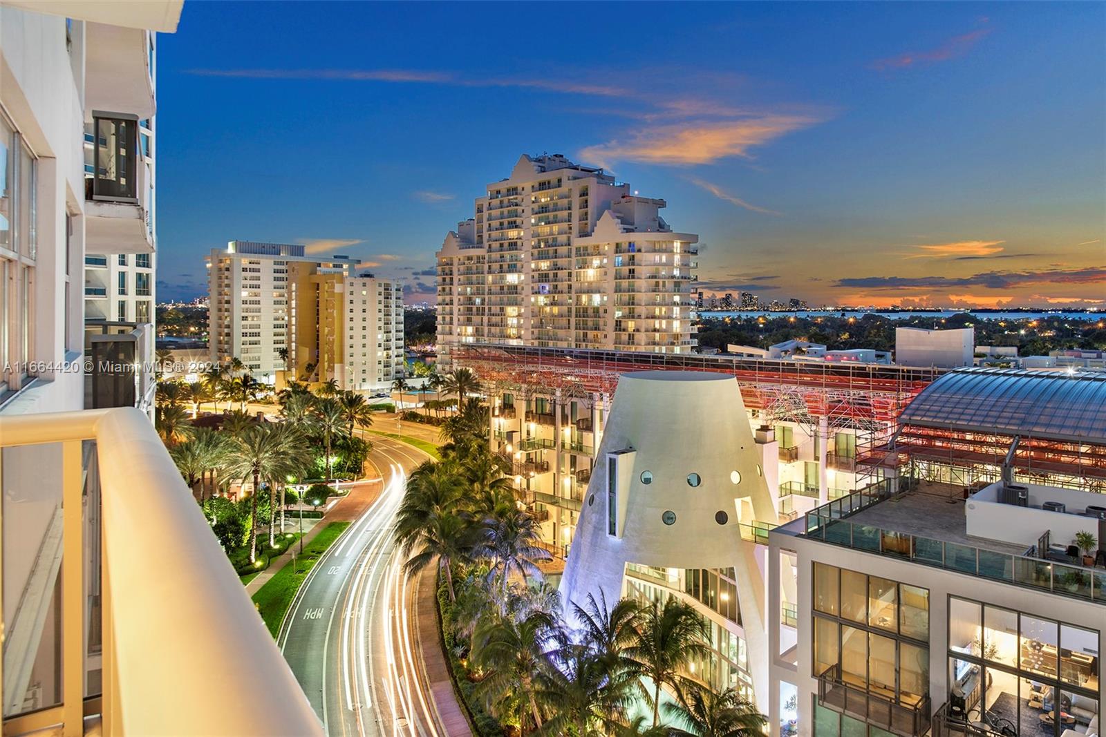 MAISON GRANDE CONDO - Residential