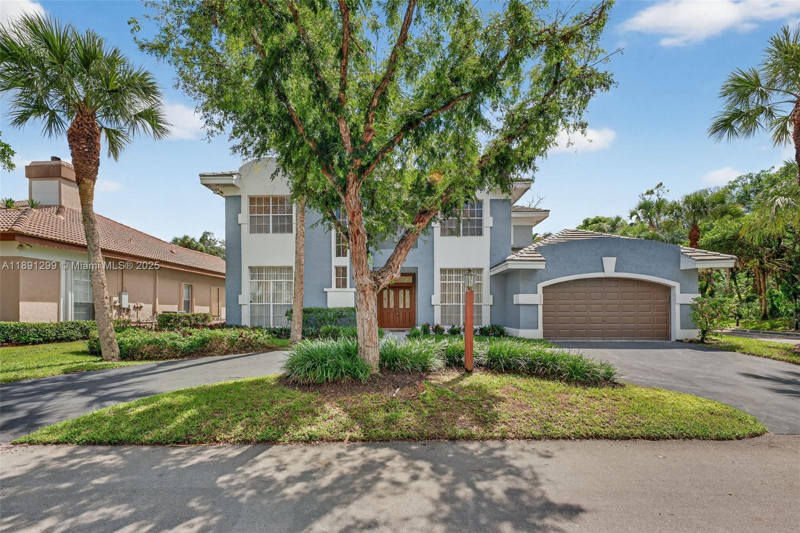 WOODSIDE VILLAGE SEC ONE - Residential