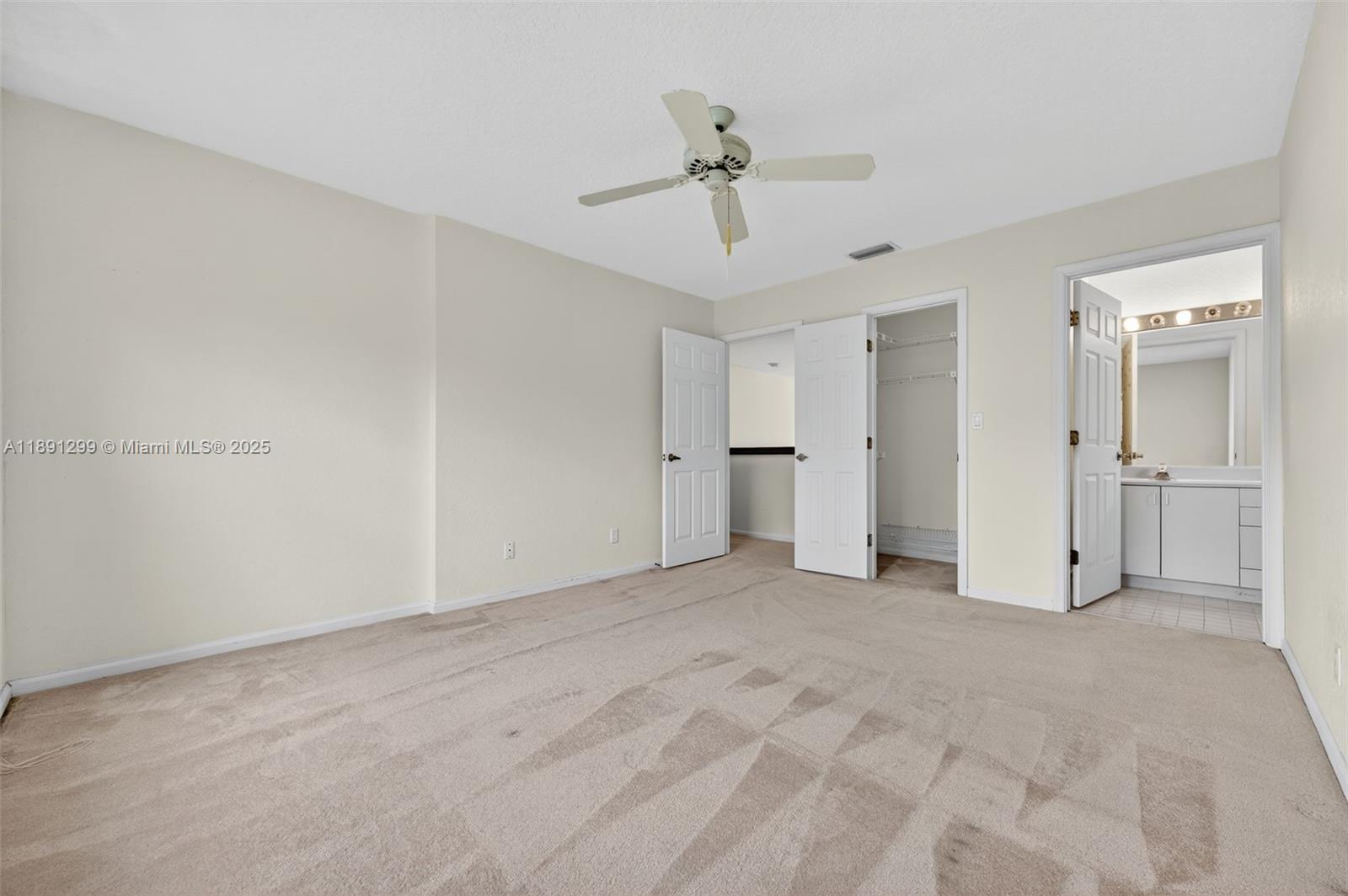 WOODSIDE VILLAGE SEC ONE - Residential
