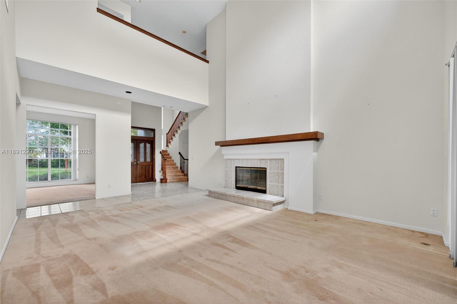 WOODSIDE VILLAGE SEC ONE - Residential