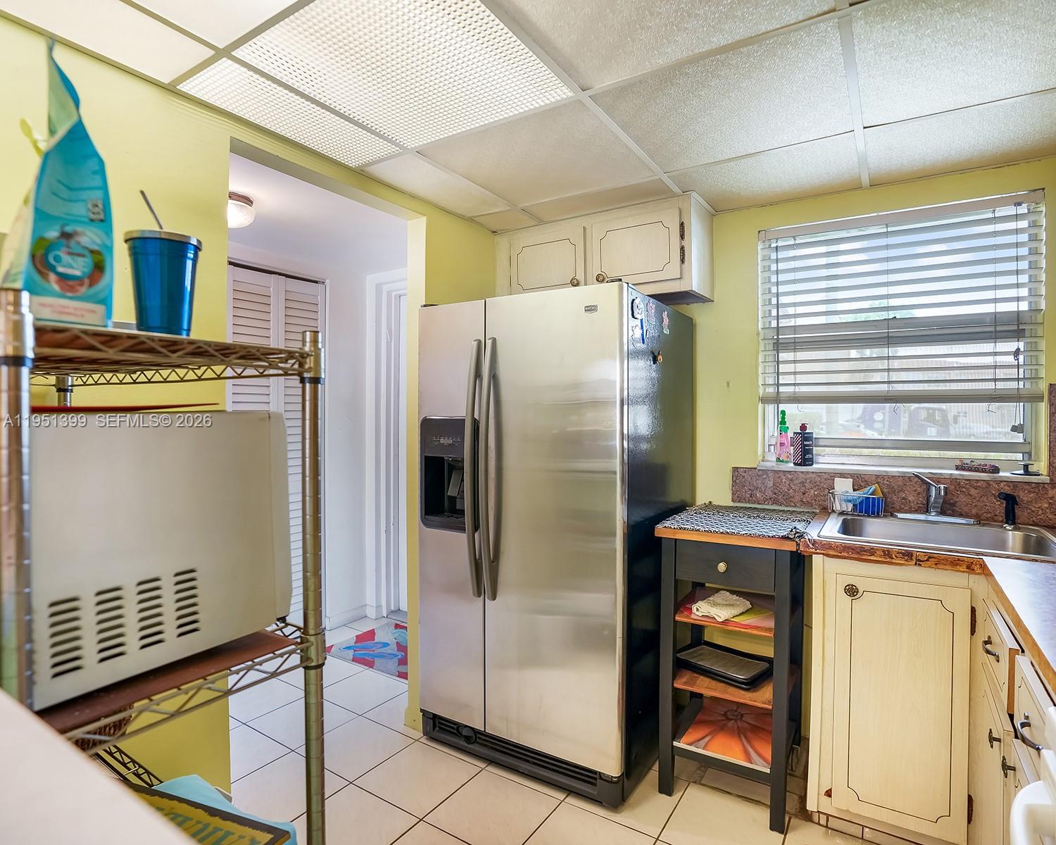 SUNRISE LAKES 83 CONDO - Residential