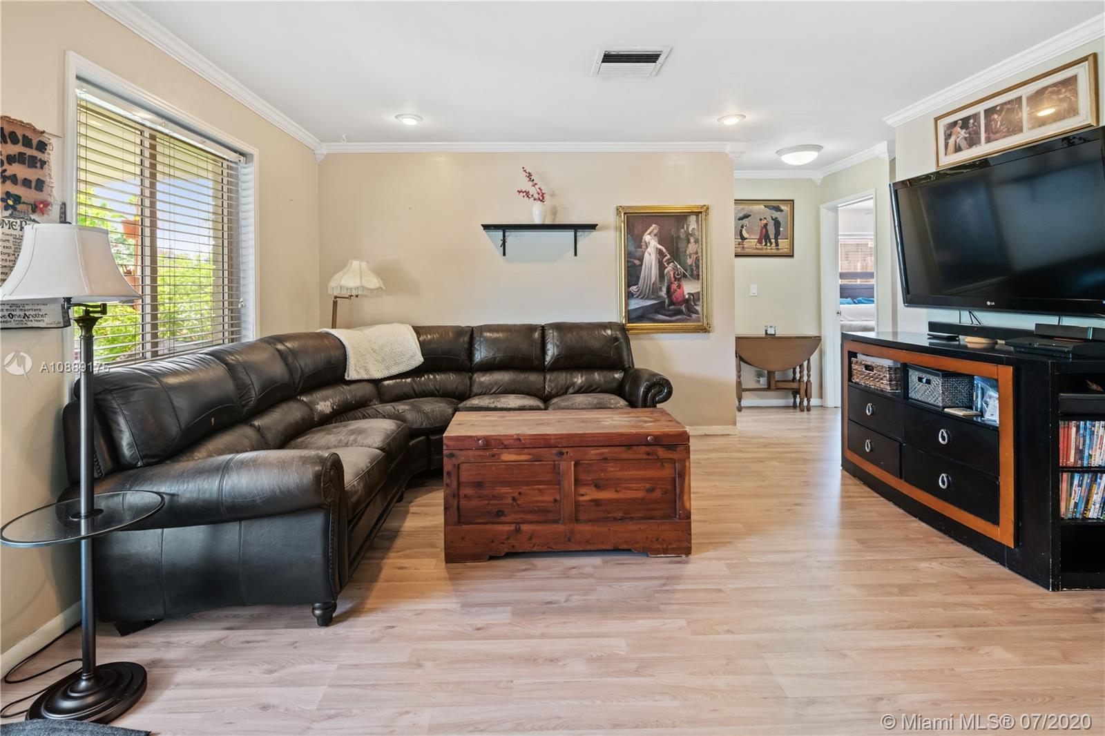 NORTH ANDREWS GARDENS - Residential