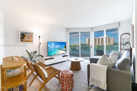 21055 Yacht Club Dr 605 Aventura FL 33180