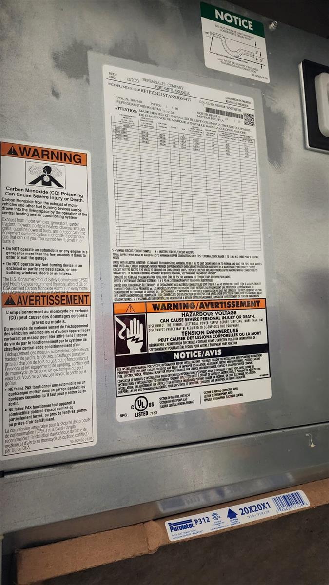 HOLLYBROOK GOLF AND - Residential