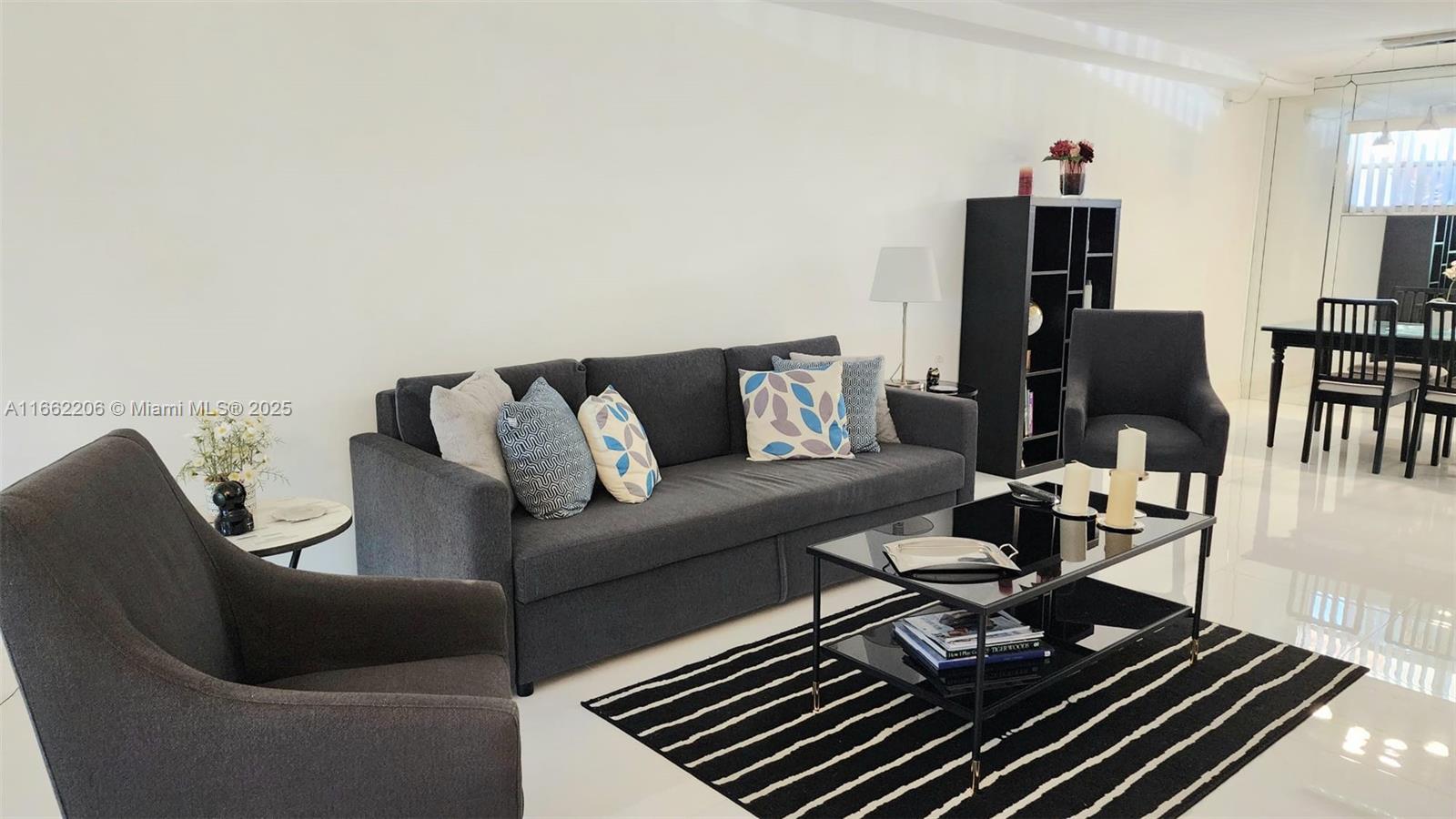 HOLLYBROOK GOLF AND - Residential