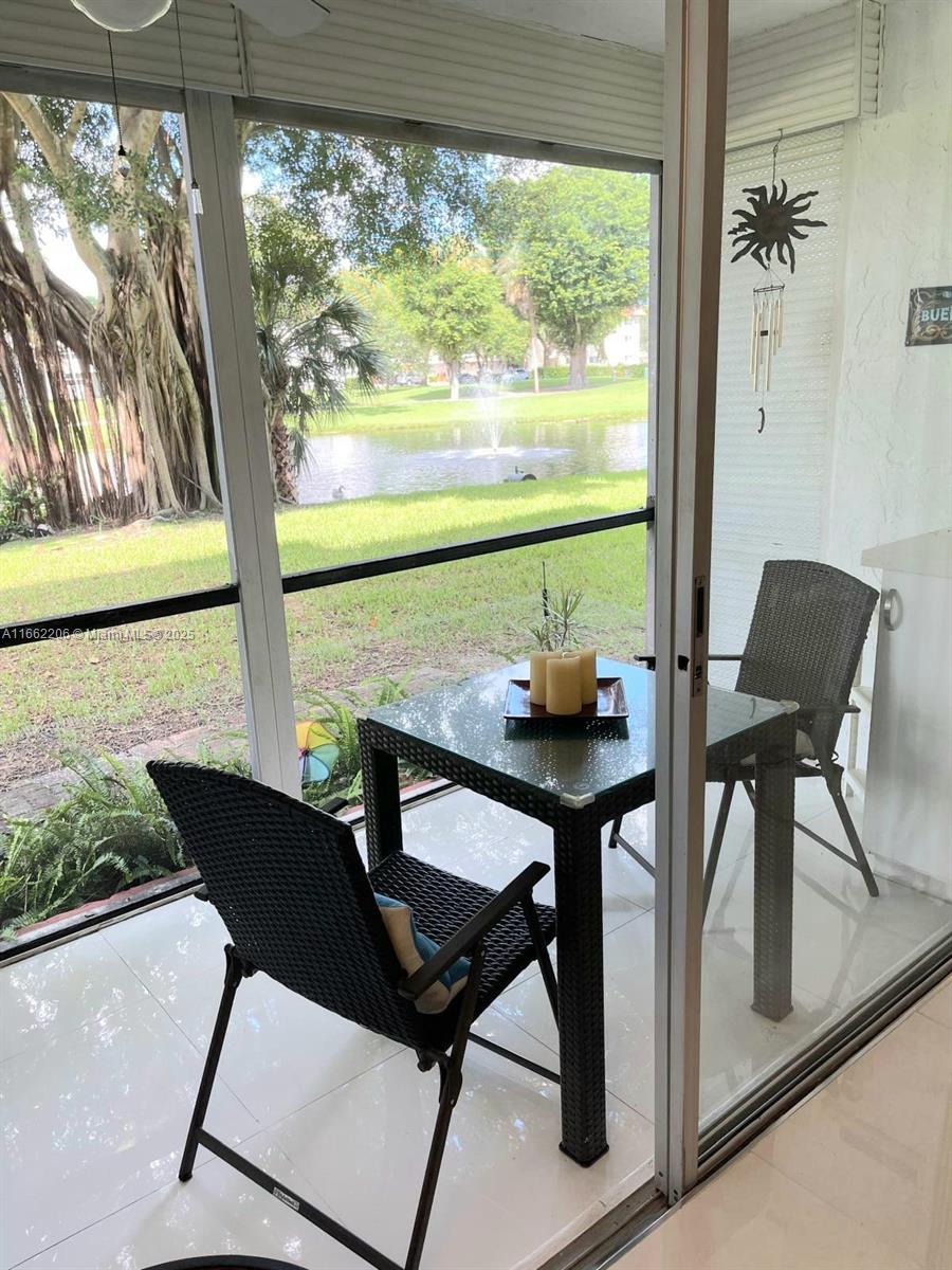 HOLLYBROOK GOLF AND - Residential