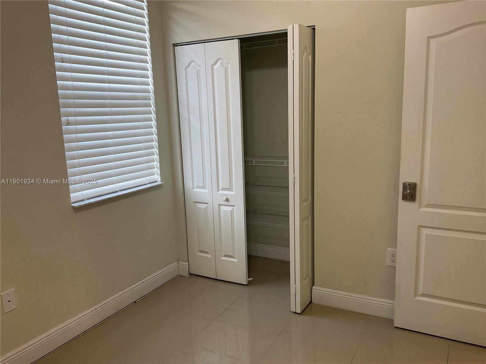 Floranada Center - Residential Income