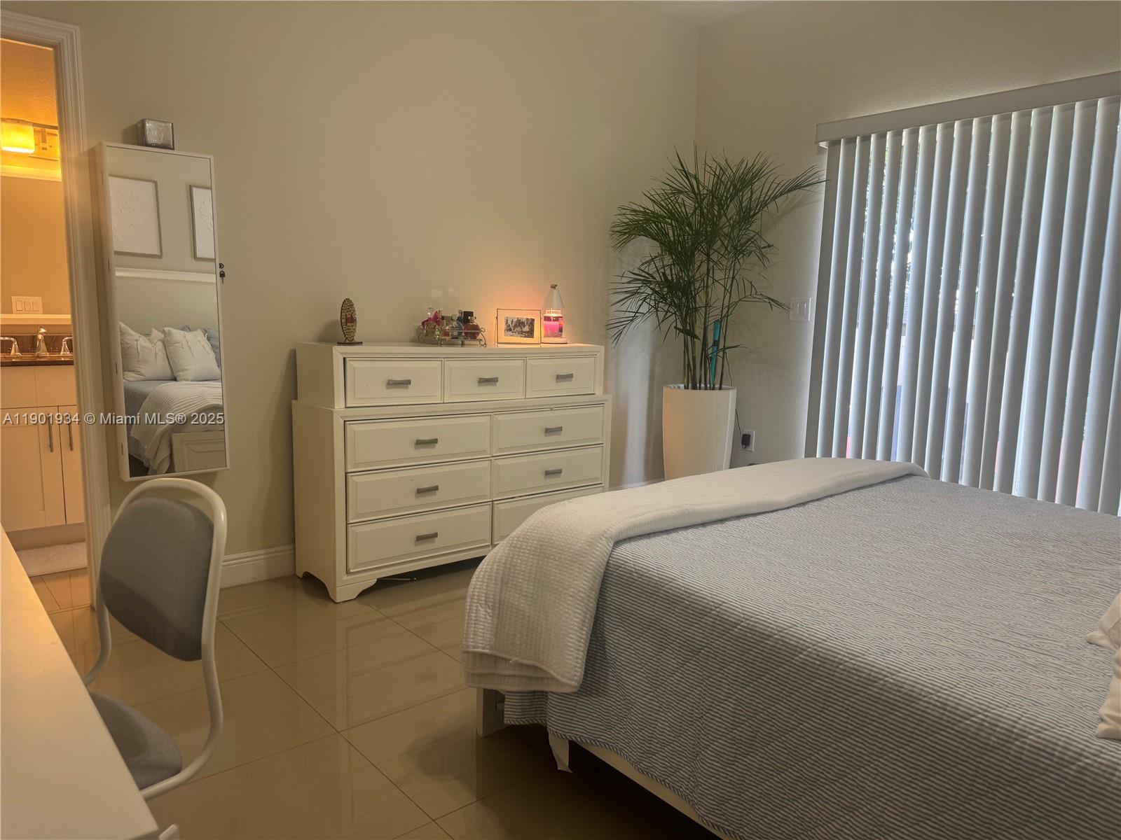 Floranada Center - Residential Income