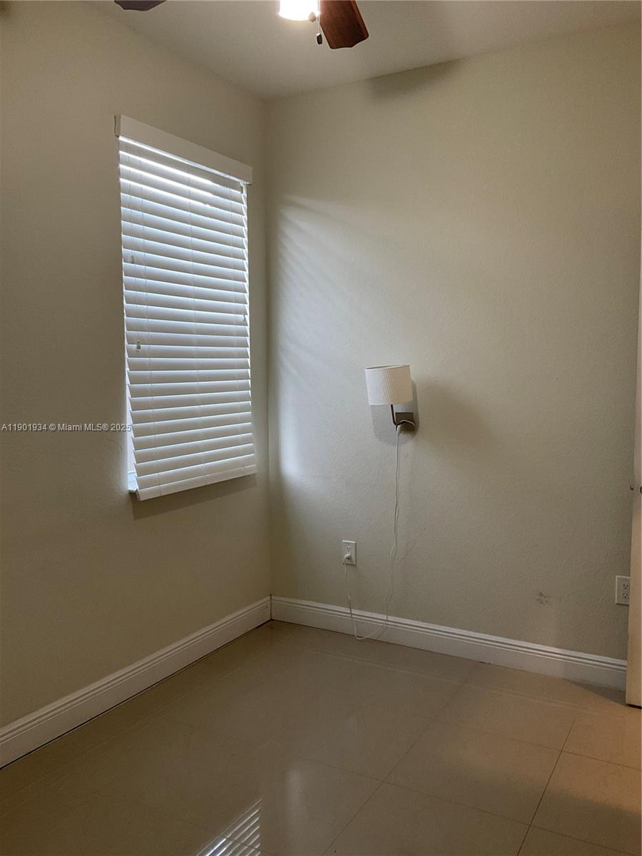 Floranada Center - Residential Income