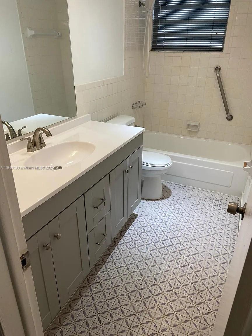 APRIL SONG CONDO - Residential Lease