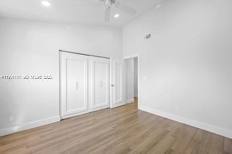 SUMMER LAKE - Residential