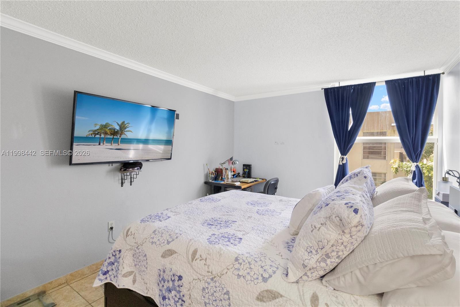 PINEBARK CONDO NO 2 - BLD - Residential