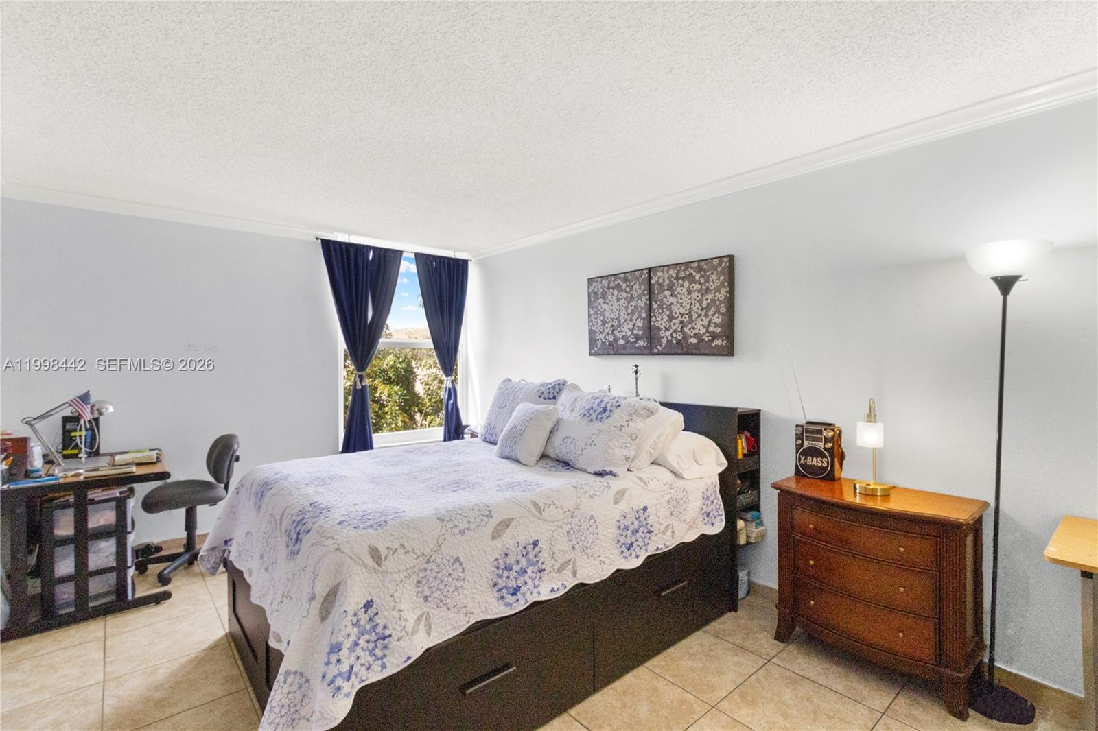 PINEBARK CONDO NO 2 - BLD - Residential