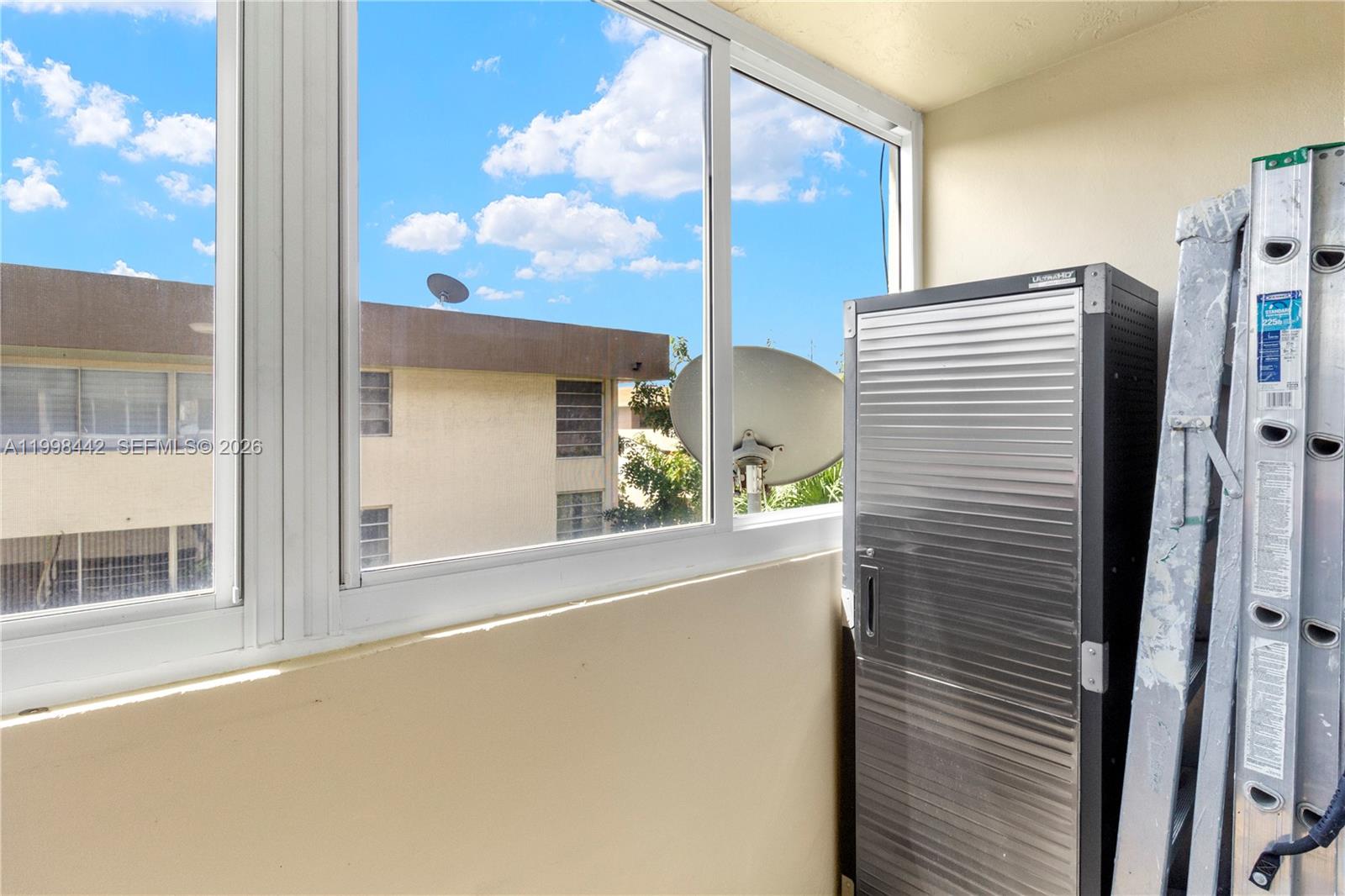 PINEBARK CONDO NO 2 - BLD - Residential