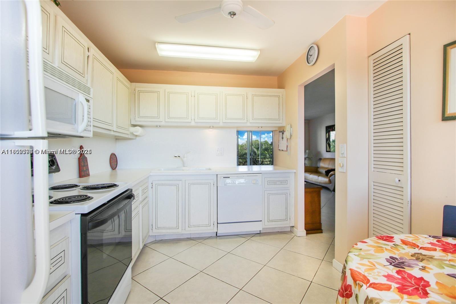 1425 Atlantic Shores Blvd 502