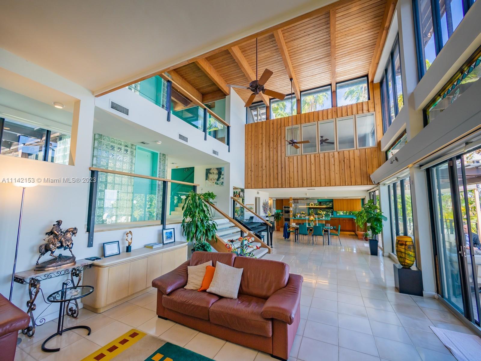 BAY HOMES SUB DB 338-23 - Residential