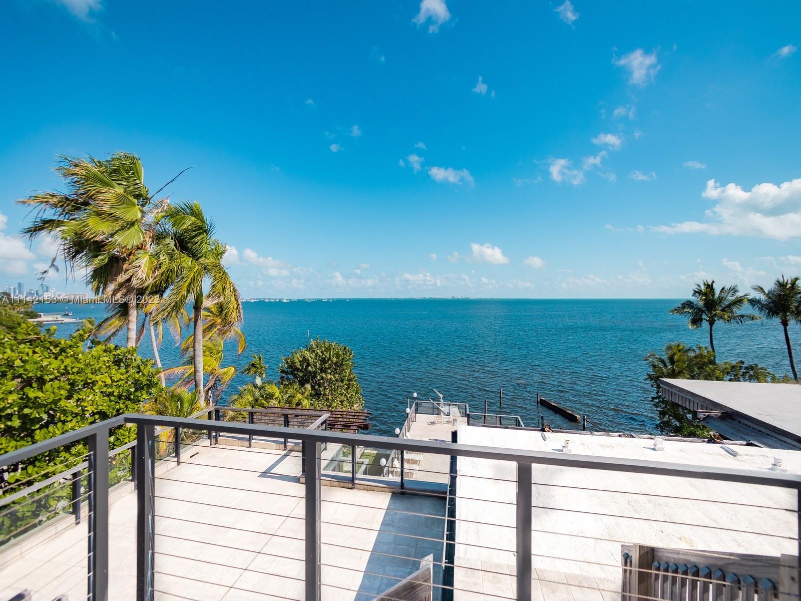 BAY HOMES SUB DB 338-23 - Residential