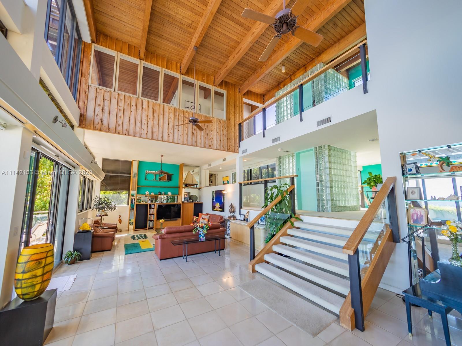 BAY HOMES SUB DB 338-23 - Residential