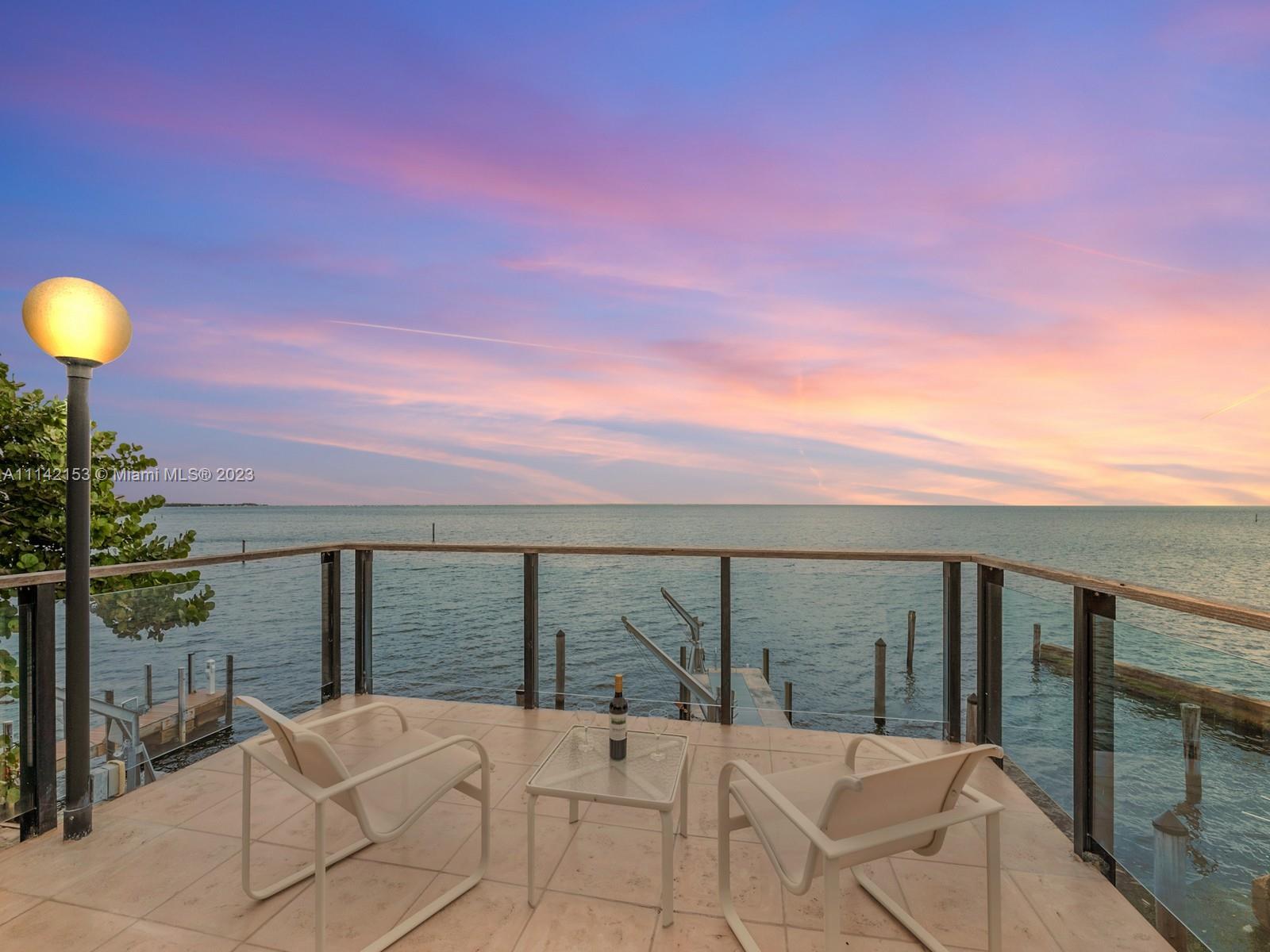 BAY HOMES SUB DB 338-23 - Residential