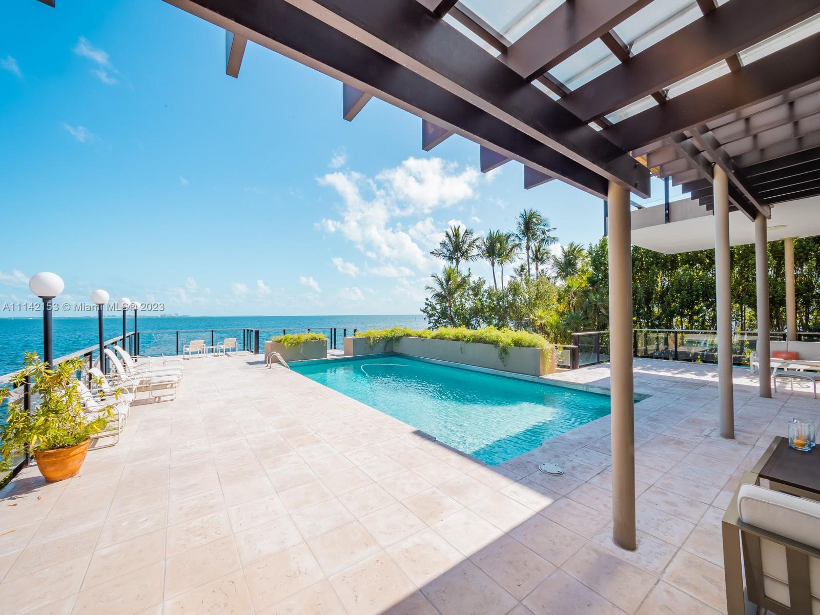 BAY HOMES SUB DB 338-23 - Residential