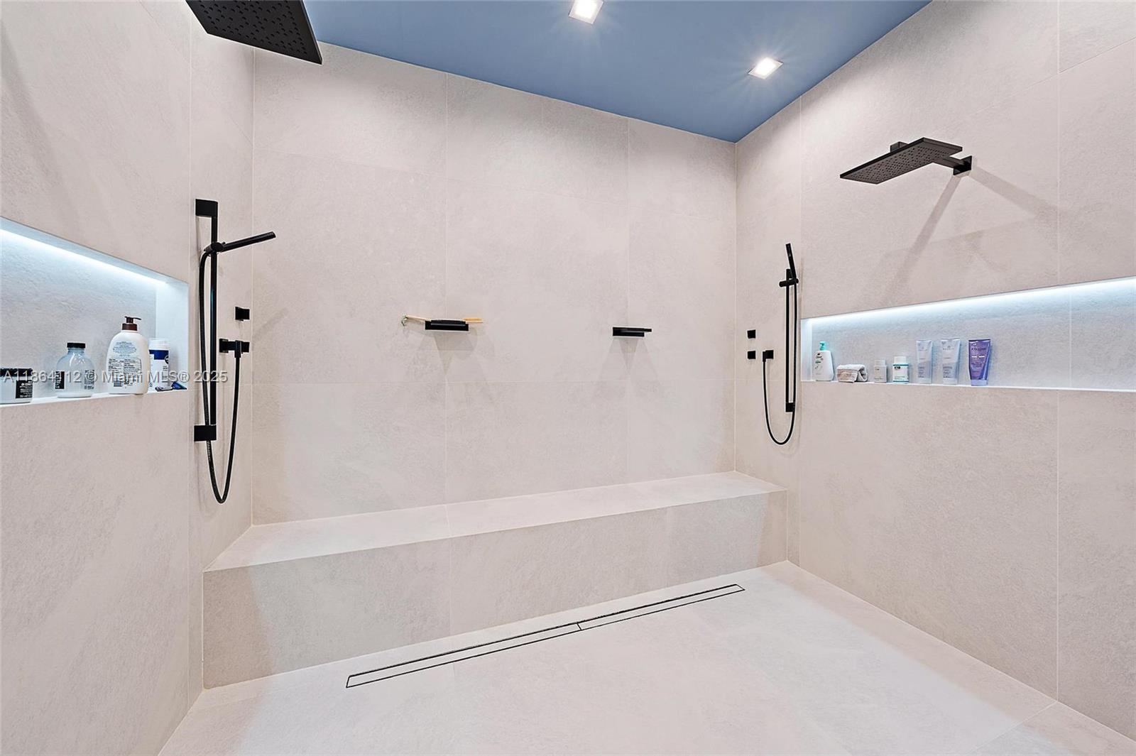 Caloosa - Residential