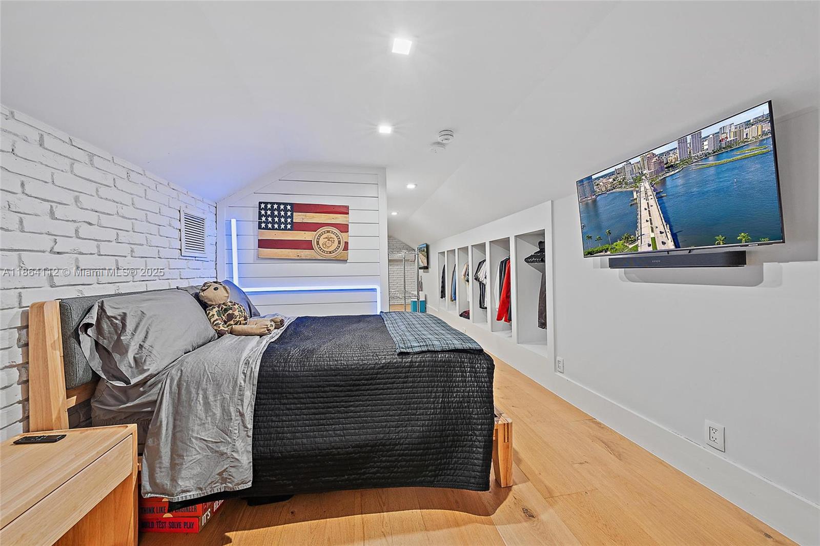 Caloosa - Residential