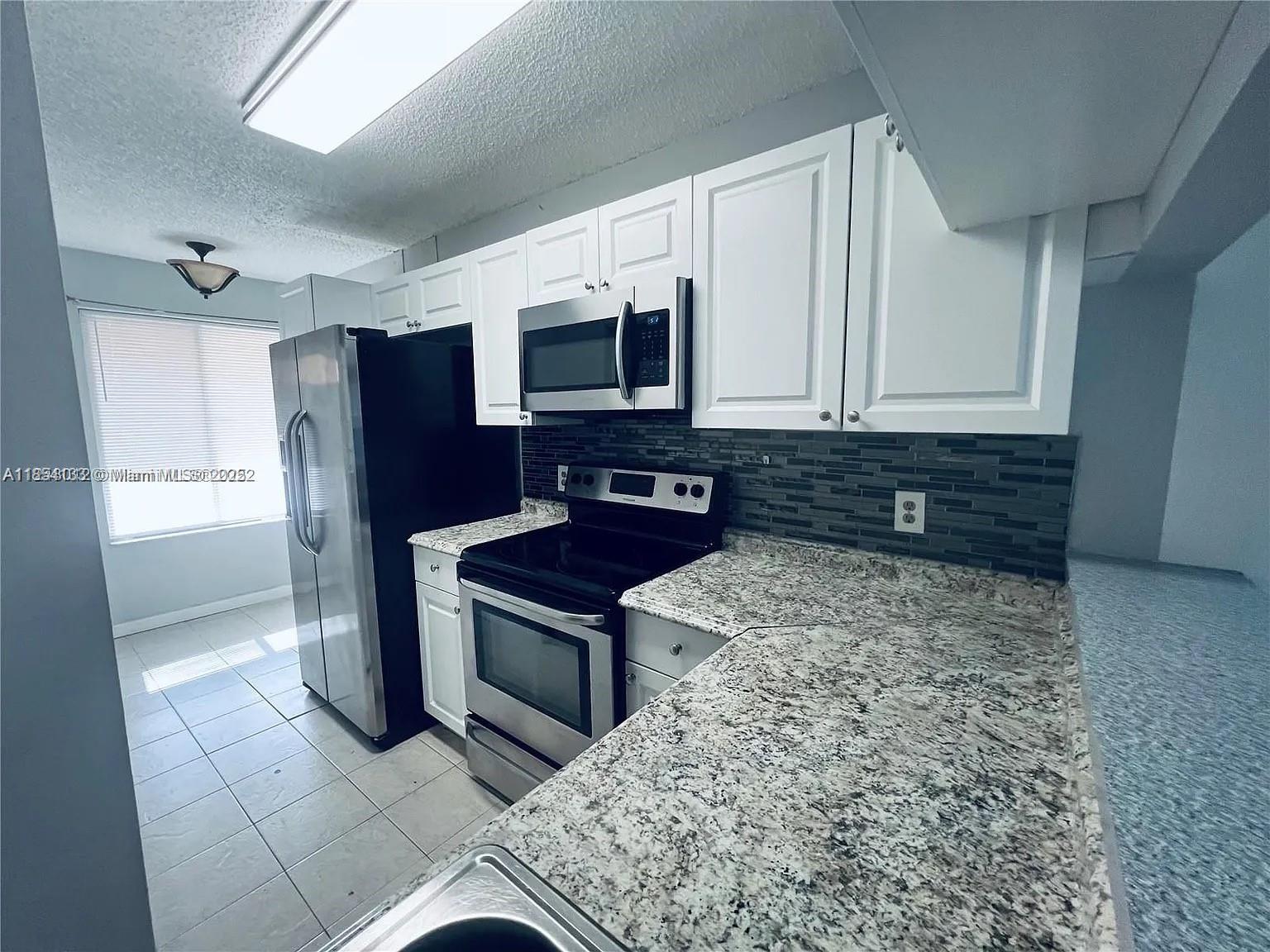 NAPOLI GARDENS AT CORAL S - Residential Lease