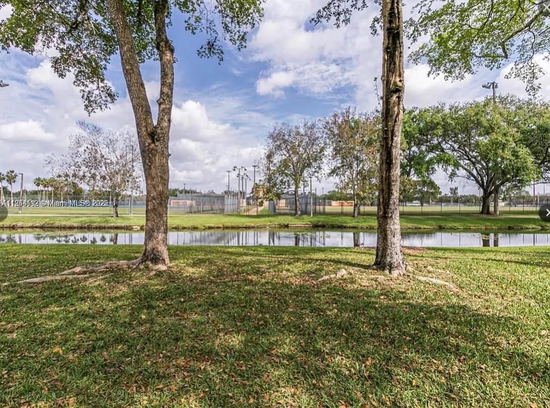 NAPOLI GARDENS AT CORAL S - Residential Lease