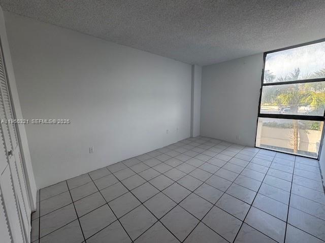 AVENTURA ELDORADO CONDO - Residential