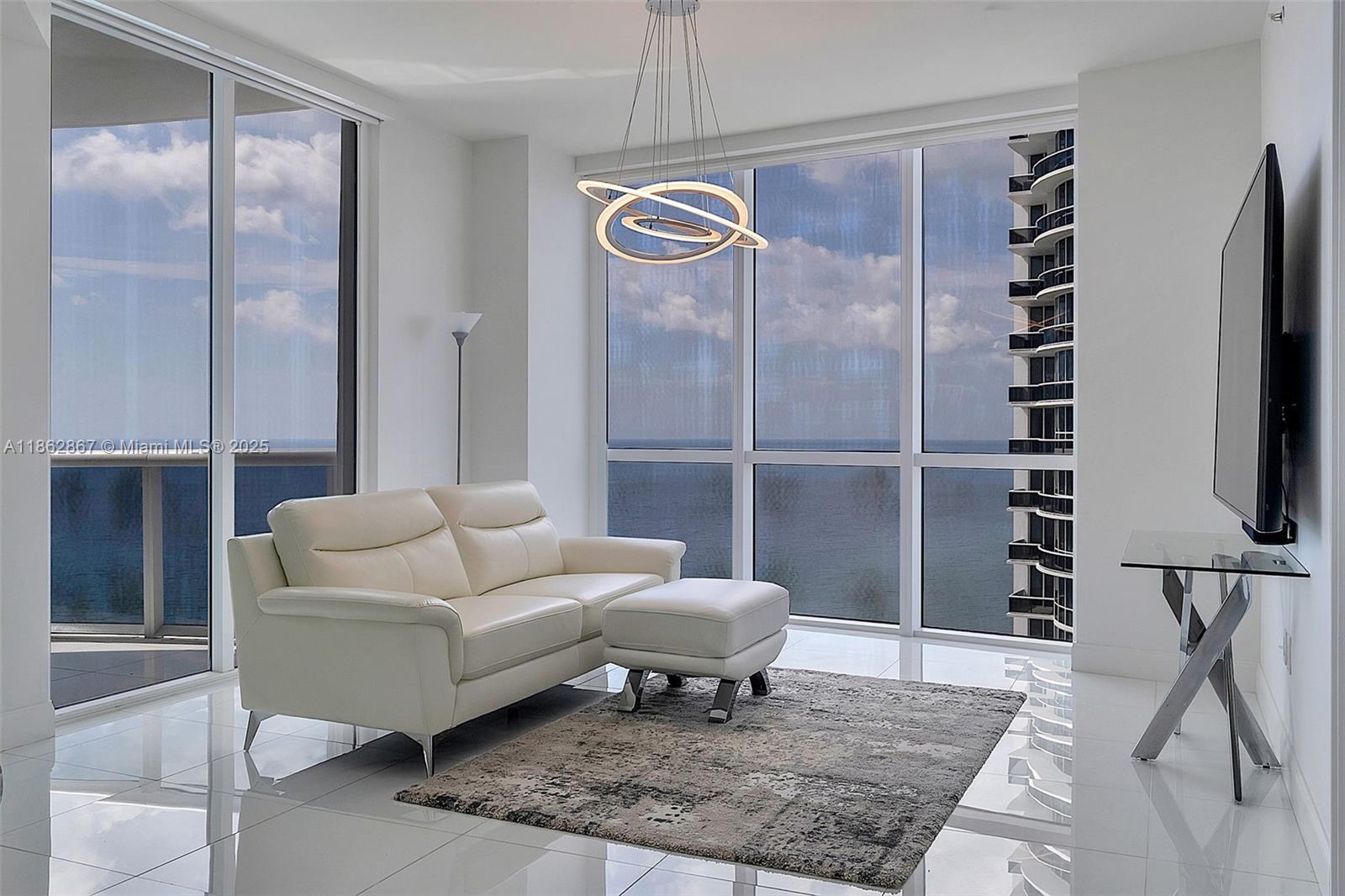 18201 Collins Ave 4109A