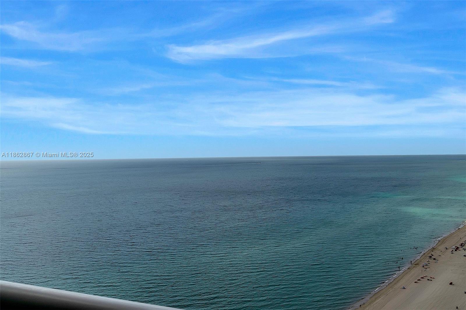 TRUMP ROYALE CONDO - Residential