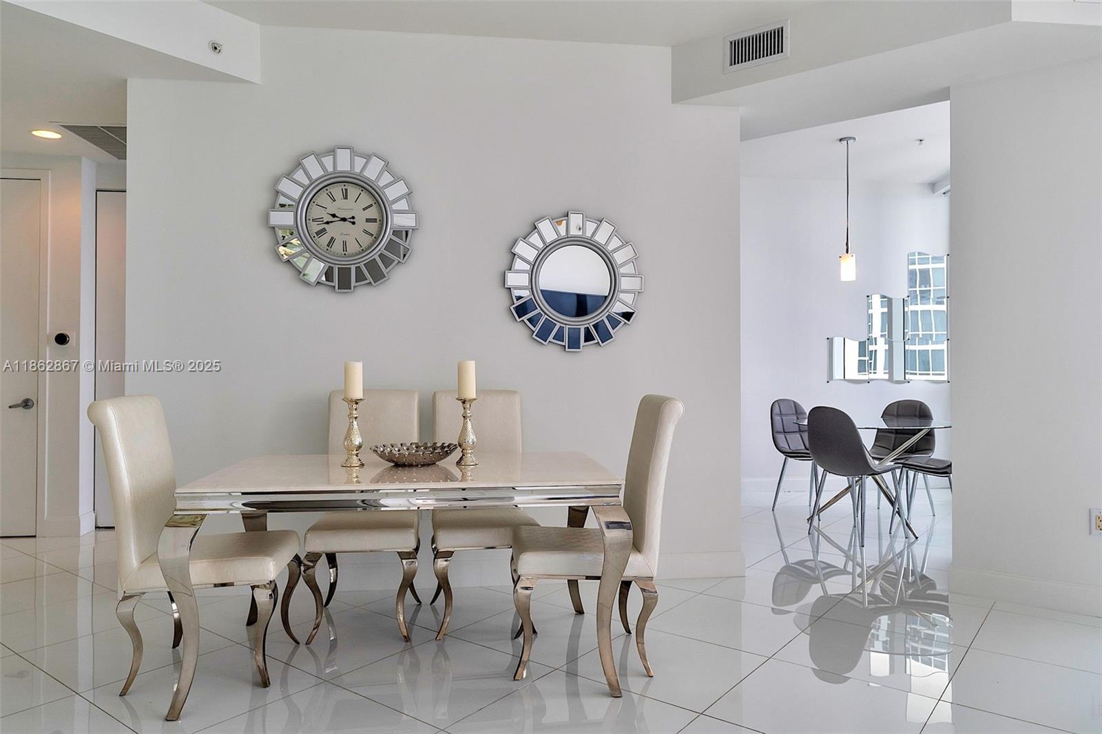 TRUMP ROYALE CONDO - Residential