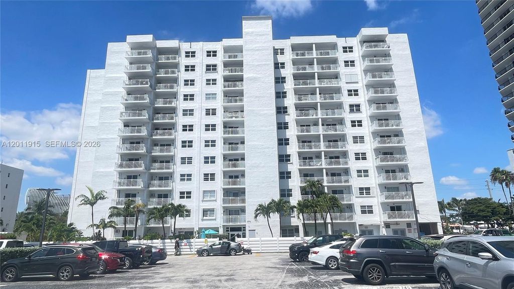Photo of 200 S Birch Rd #507, Fort Lauderdale, FL 33316 (MLS # A12011915)