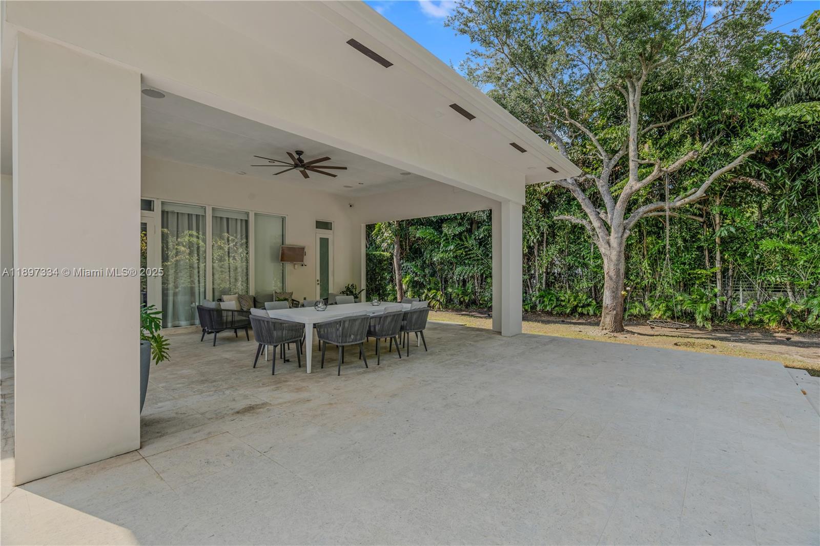 CHAPMAN CORNER - Residential