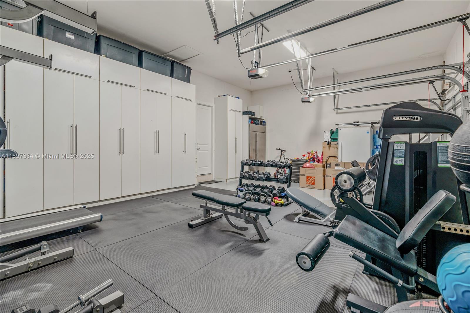 CHAPMAN CORNER - Residential