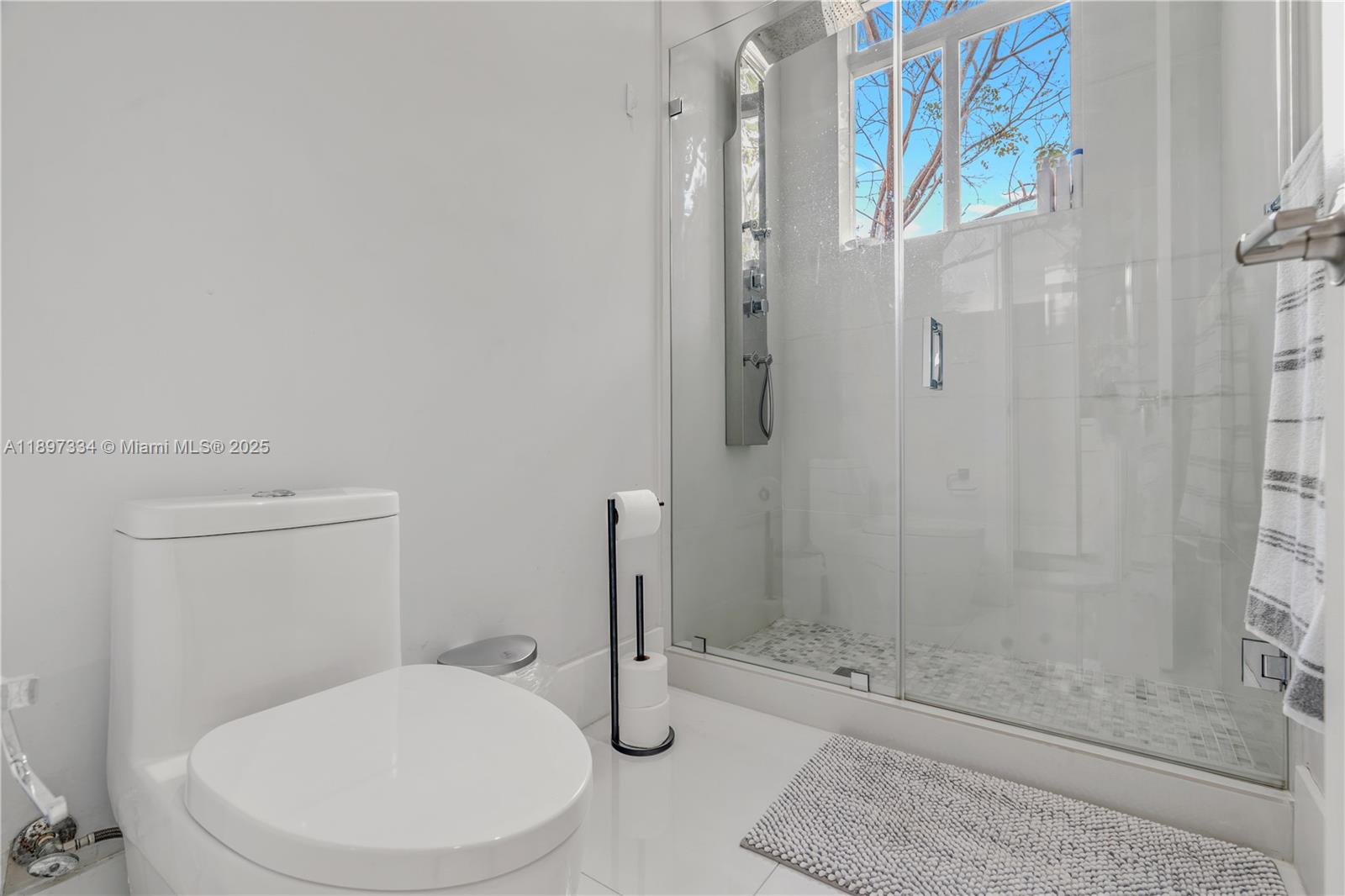 CHAPMAN CORNER - Residential