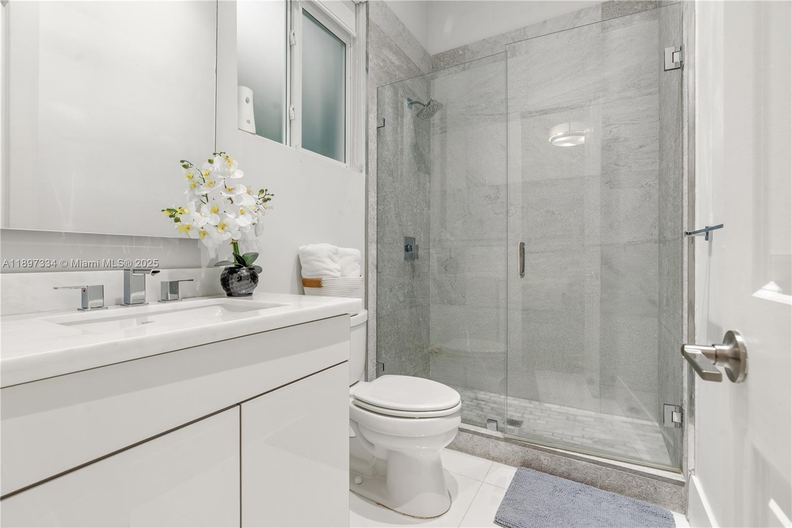 CHAPMAN CORNER - Residential