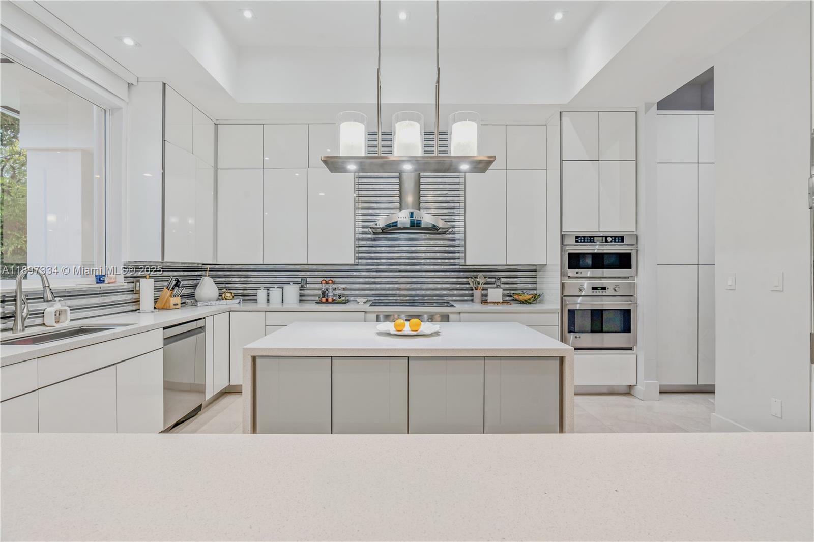 CHAPMAN CORNER - Residential