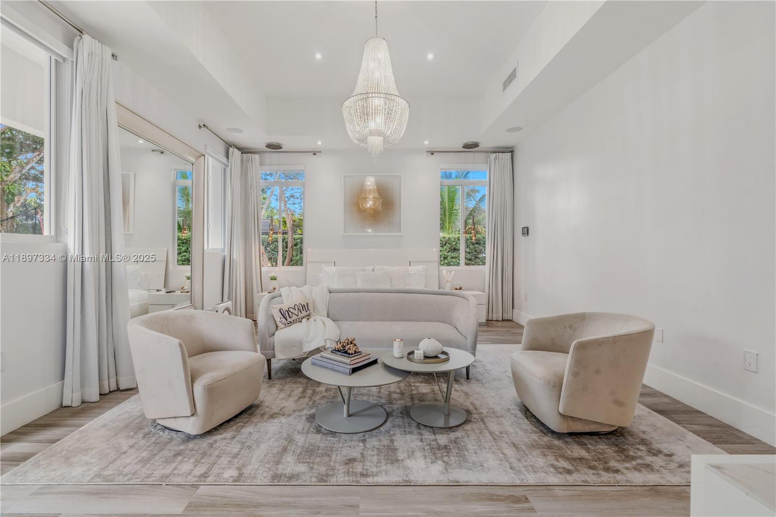 CHAPMAN CORNER - Residential