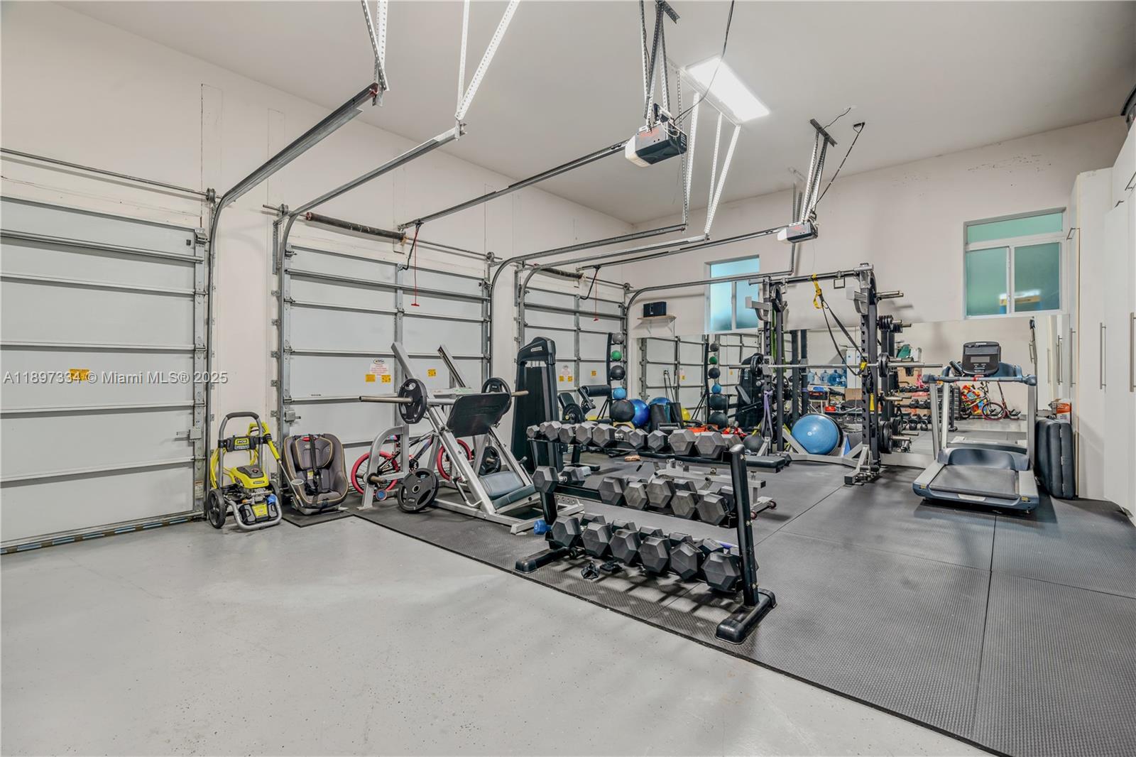 CHAPMAN CORNER - Residential