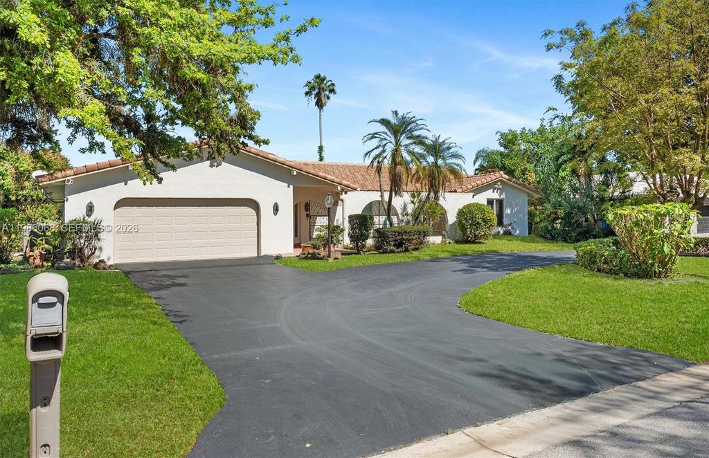 Photo of 11101 NW 26th Dr, Coral Springs, FL 33065 (MLS # A11986068)