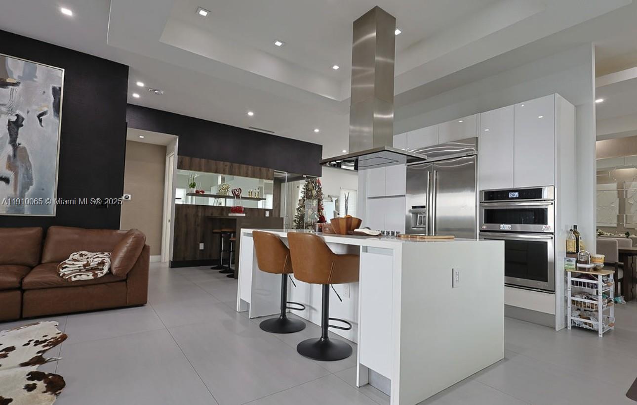 OASIS PARK SQUARE AT DORA - Residential