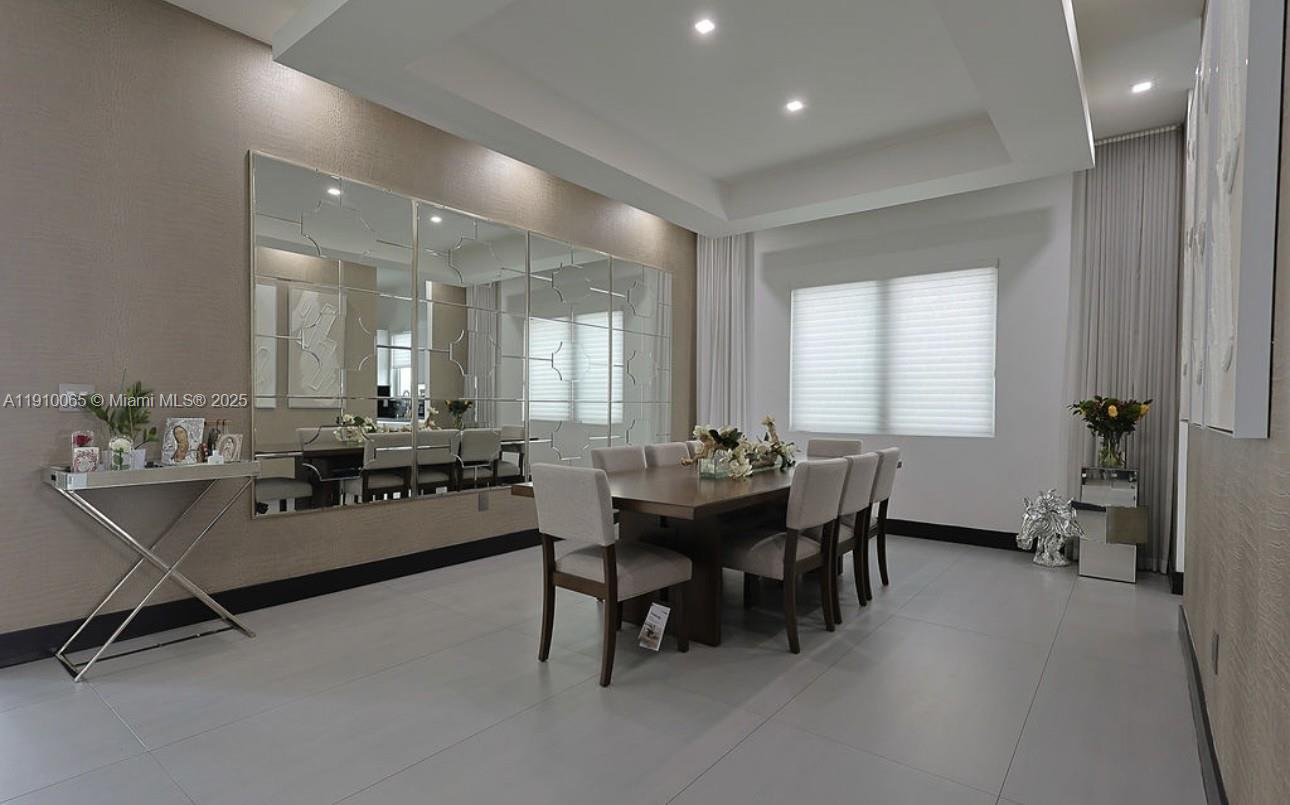 OASIS PARK SQUARE AT DORA - Residential