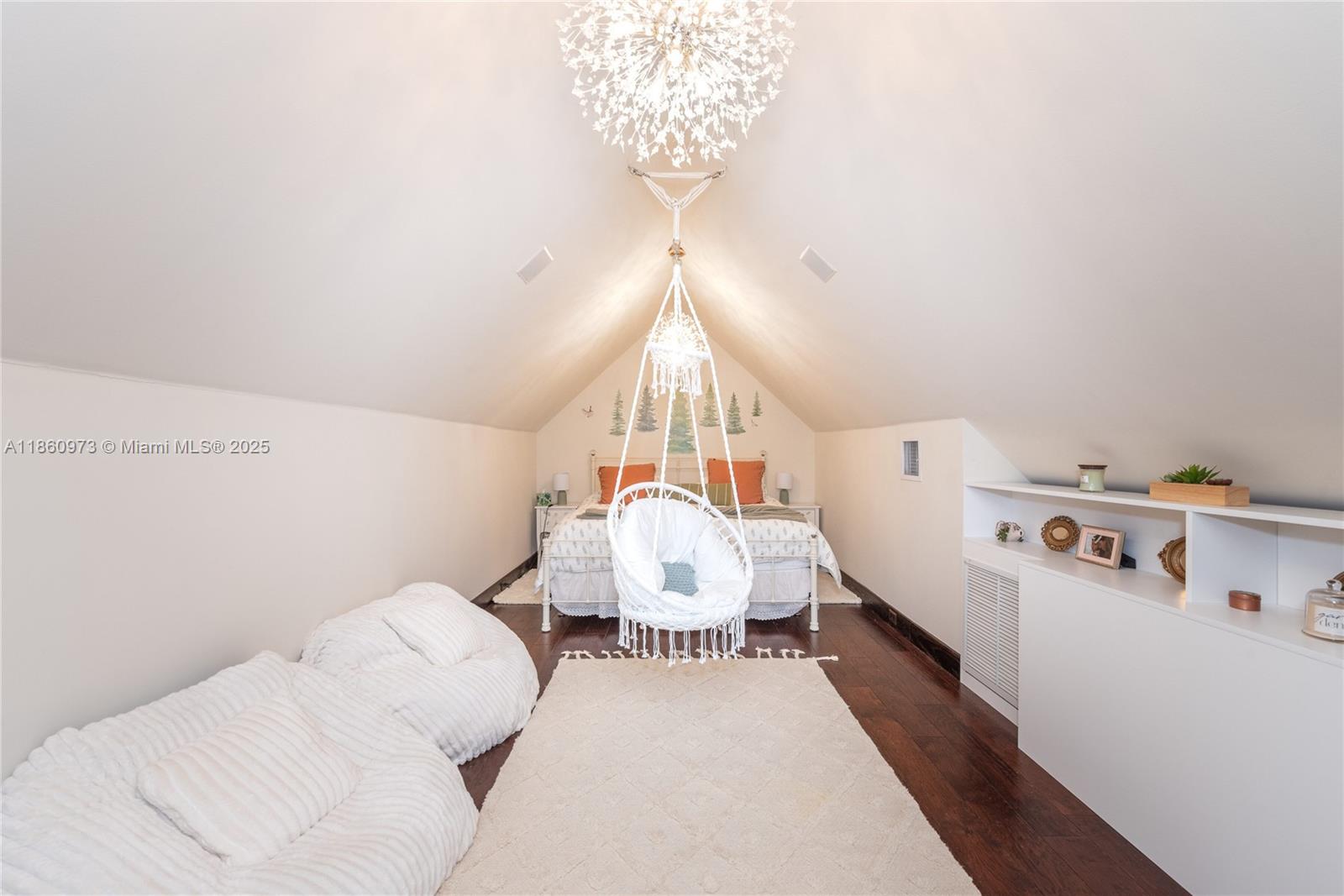 THE FRENCH VILLAGE - Residential Lease