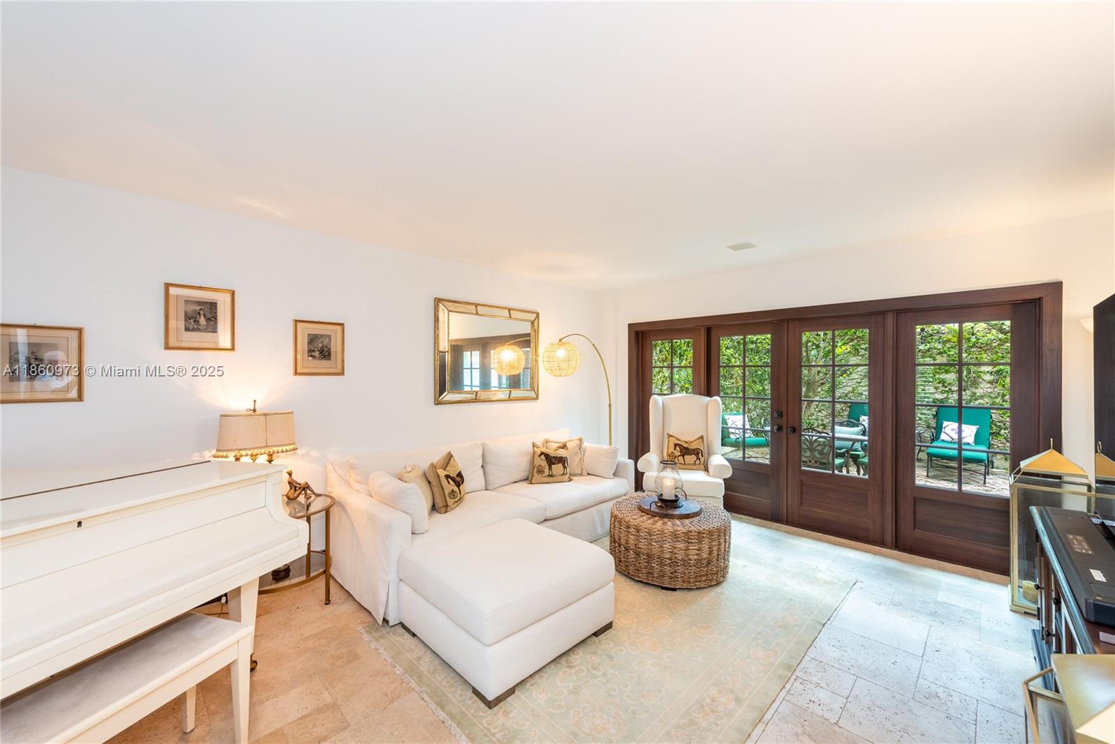 THE FRENCH VILLAGE - Residential Lease